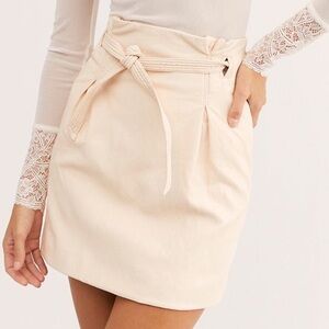 Faux Leather Peyton Paperbag Mini Skirt. Size 0.